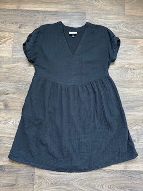 Universal Thread Black A-Line Dress V-Neck Short Sleeve Pockets Gauze Cotton M